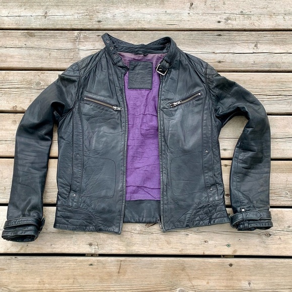 Jagger & Evans Black Leather Moto Jacket – Women’s M – Quilted Purple Lining - Picture 2 of 7